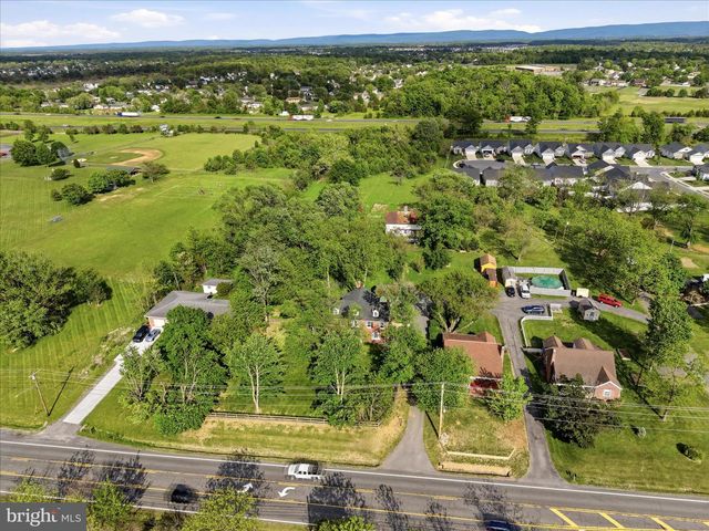 4737 VALLEY PIKE, Stephens City, VA 22655