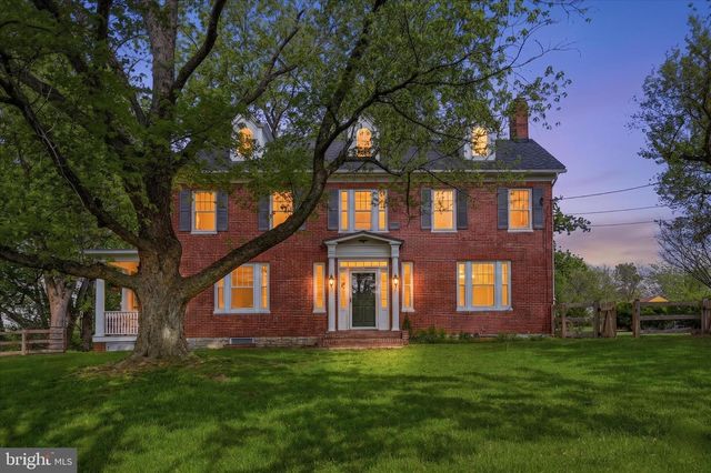 4737 VALLEY PIKE, Stephens City, VA 22655
