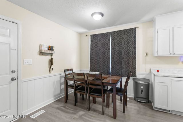 169 Old Wilmington Road, Jacksonville, NC 28540