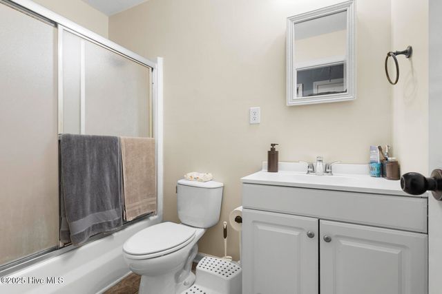 169 Old Wilmington Road, Jacksonville, NC 28540