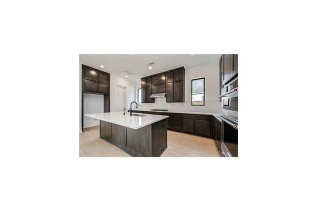 2015 Jade Manor Drive, Richmond, TX 77469