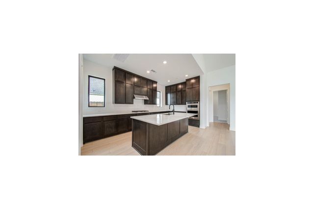 2015 Jade Manor Drive, Richmond, TX 77469