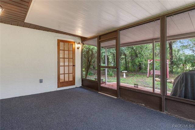 4856 S Driftwood Way, Homosassa, FL 34448