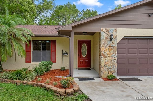 4856 S Driftwood Way, Homosassa, FL 34448