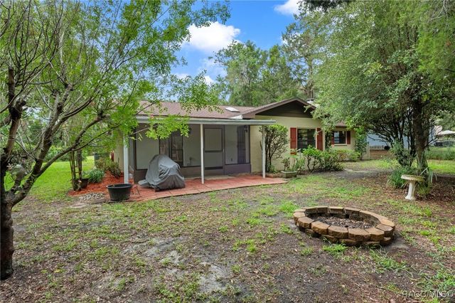 4856 S Driftwood Way, Homosassa, FL 34448