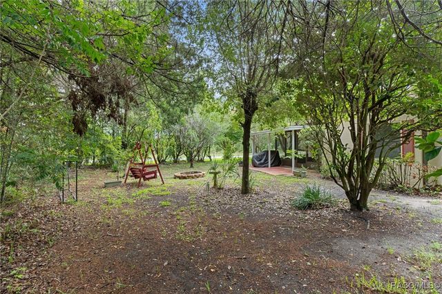 4856 S Driftwood Way, Homosassa, FL 34448