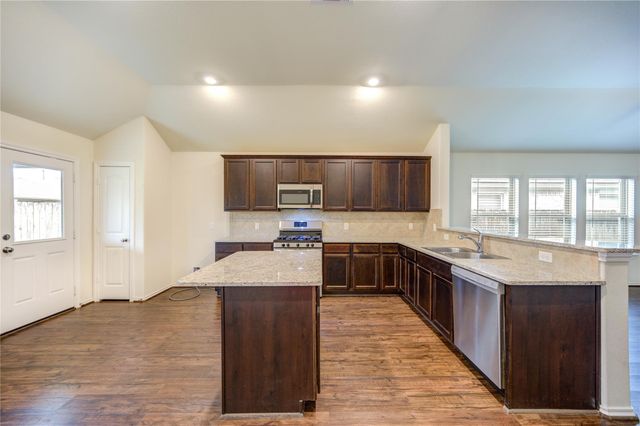 18907 Via Flora Drive, New Caney, TX 77357