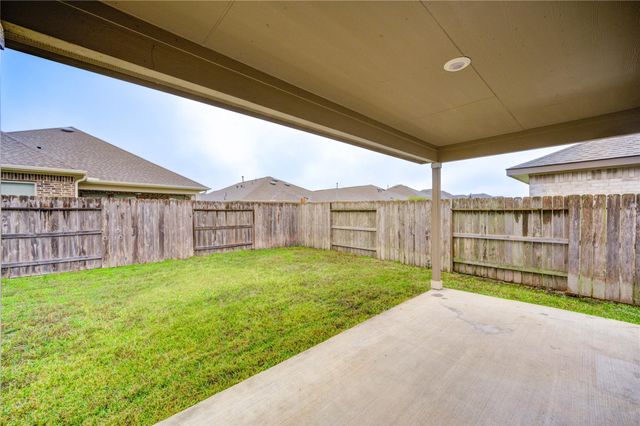 18907 Via Flora Drive, New Caney, TX 77357