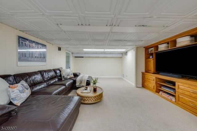 57 Woodland Rd, Millburn Twp., NJ 07078
