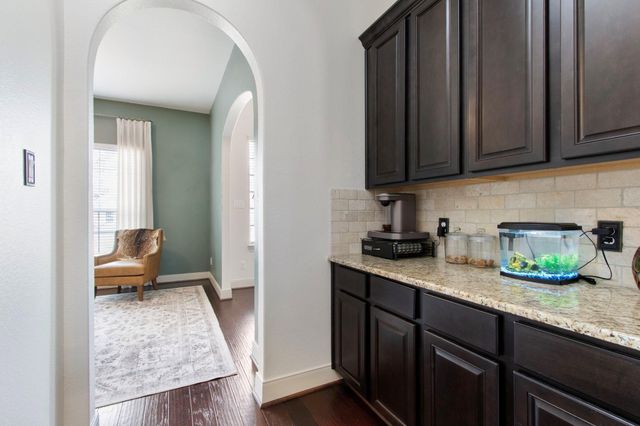 307 Council Oak Court, Magnolia, TX 77354