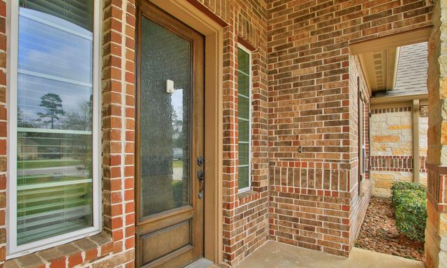 307 Council Oak Court, Magnolia, TX 77354