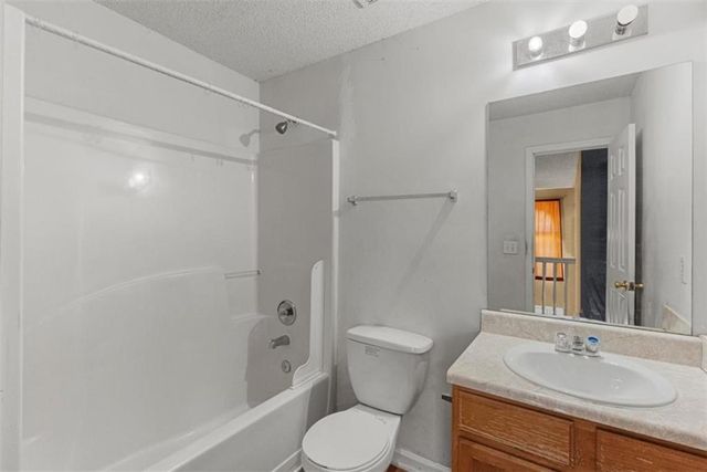 1549 Gunstock Court, Hampton, GA 30228