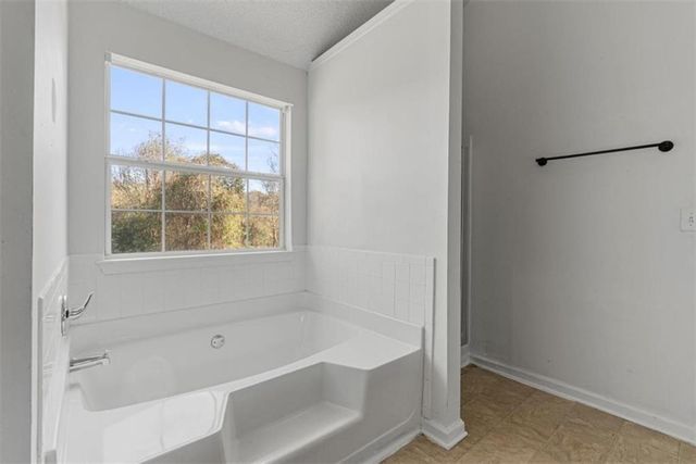 1549 Gunstock Court, Hampton, GA 30228