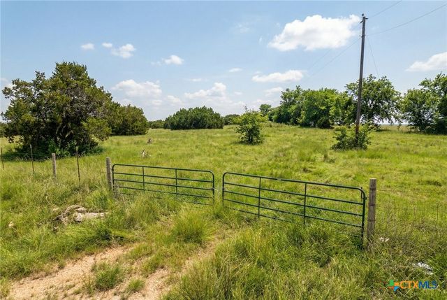 562 County Road 154, Georgetown, TX 78626