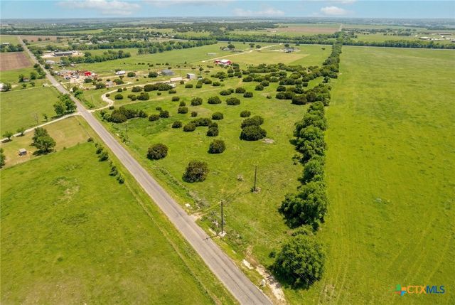 562 County Road 154, Georgetown, TX 78626