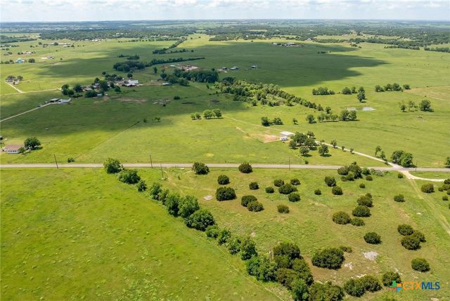 562 County Road 154, Georgetown, TX 78626