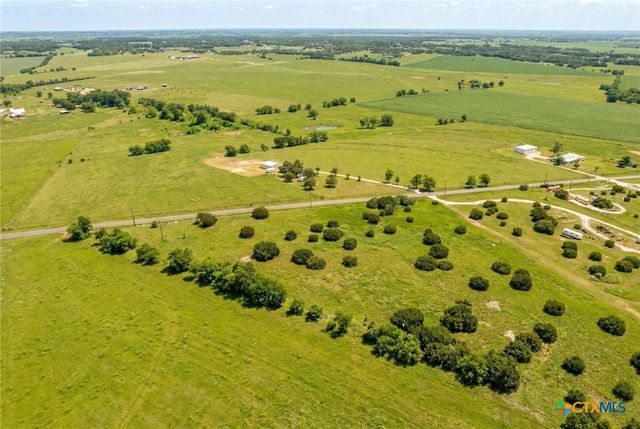 562 County Road 154, Georgetown, TX 78626