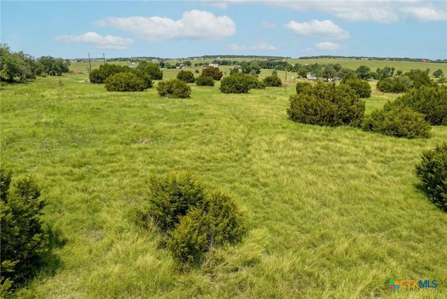 562 County Road 154, Georgetown, TX 78626