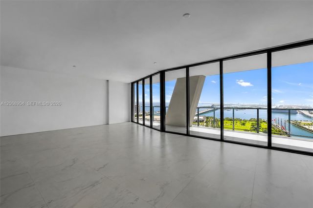 1000 Biscayne Boulevard 3901, Miami, FL 33132