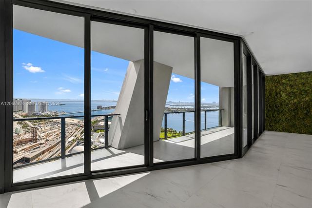 1000 Biscayne Boulevard 3901, Miami, FL 33132
