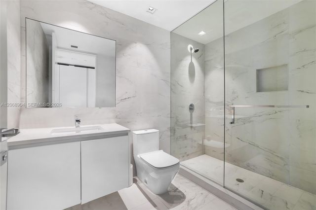 1000 Biscayne Boulevard 3901, Miami, FL 33132