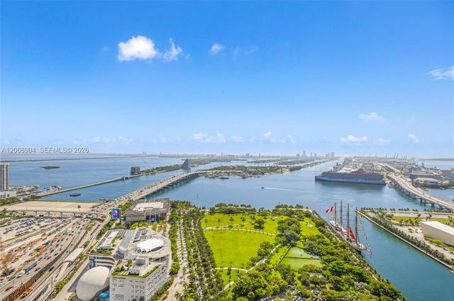 1000 Biscayne Boulevard 3901, Miami, FL 33132