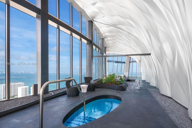 1000 Biscayne Boulevard 3901, Miami, FL 33132
