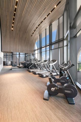 1000 Biscayne Boulevard 3901, Miami, FL 33132