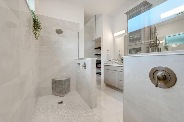 1990 WALLINGFORD LOOP, Mount Dora, FL 32757