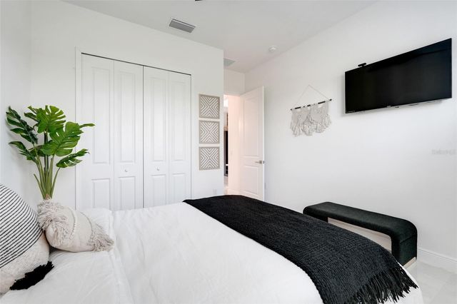 1990 WALLINGFORD LOOP, Mount Dora, FL 32757