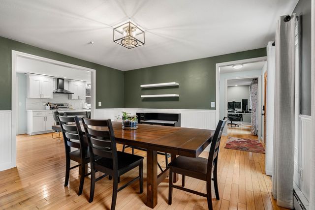 2 Sara Beth Lane, Londonderry, NH 03053