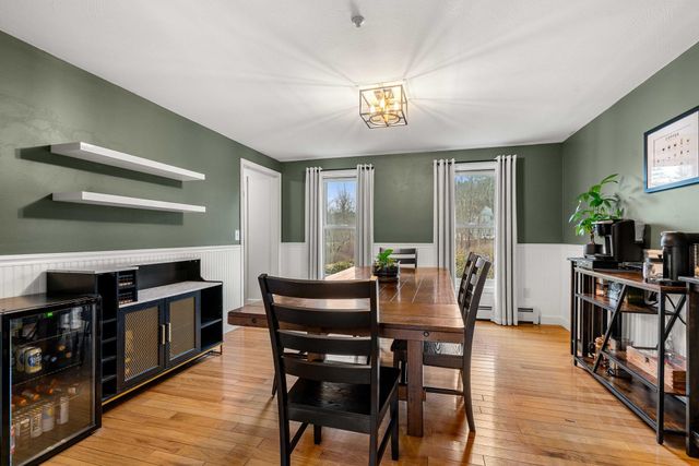 2 Sara Beth Lane, Londonderry, NH 03053