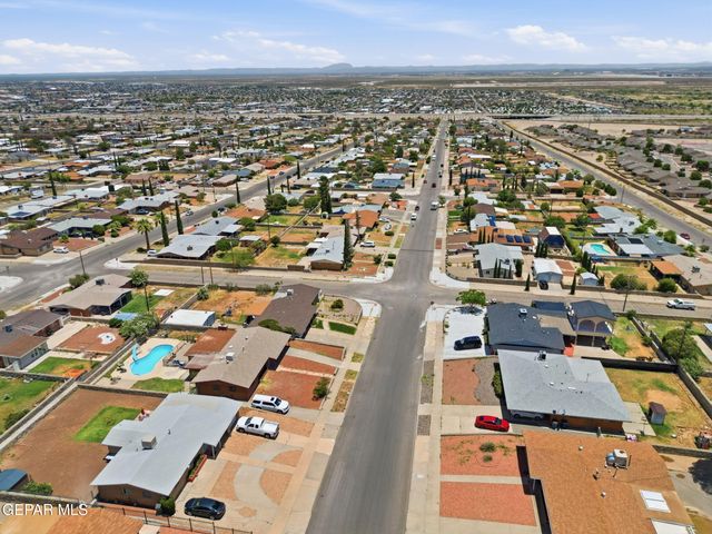 3505 VOLCANIC Avenue, El Paso, TX 79904