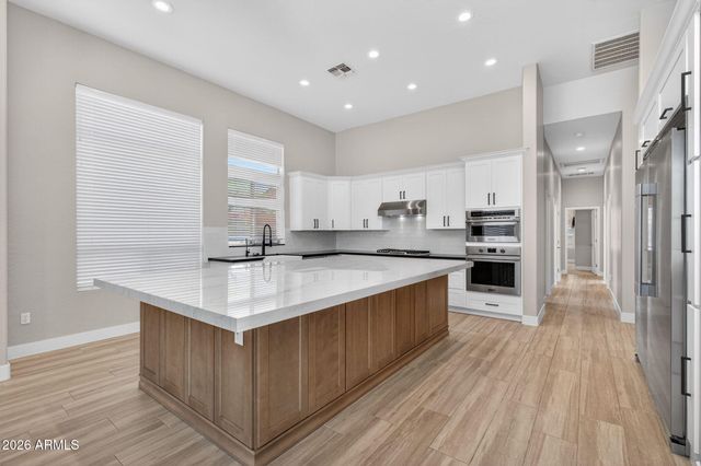 6952 E TRAILRIDGE Circle, Mesa, AZ 85207