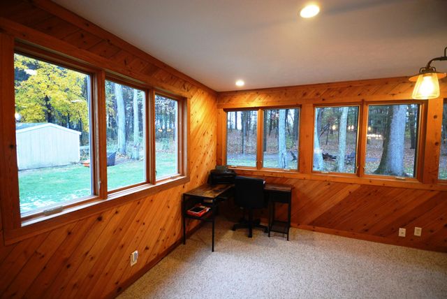 70631 Sunrise Drive, Ontwa Twp, MI 49112