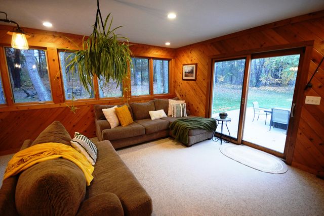 70631 Sunrise Drive, Ontwa Twp, MI 49112