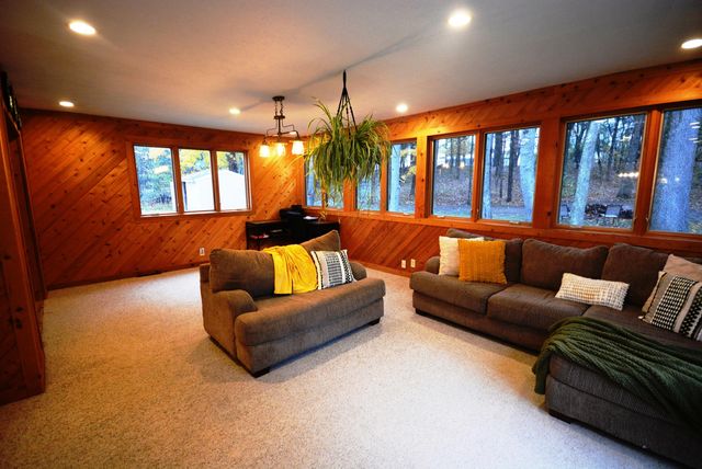 70631 Sunrise Drive, Ontwa Twp, MI 49112