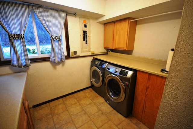 70631 Sunrise Drive, Ontwa Twp, MI 49112