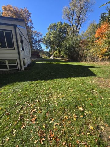 70631 Sunrise Drive, Ontwa Twp, MI 49112