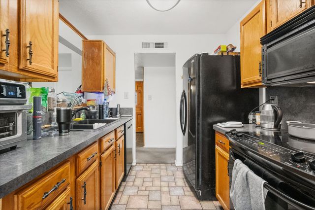 2325 Wildbriar Drive, Arlington, TX 76014
