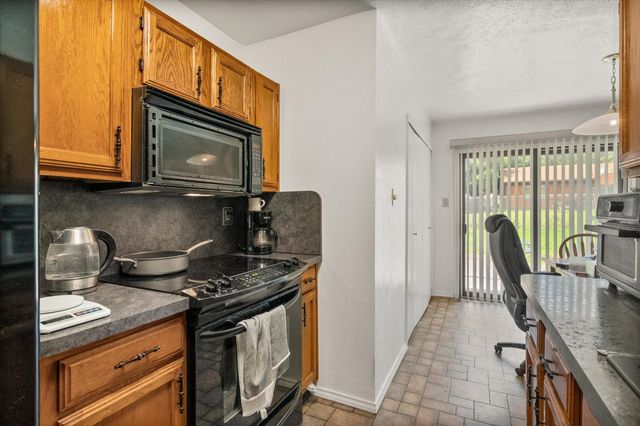2325 Wildbriar Drive, Arlington, TX 76014