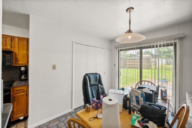 2325 Wildbriar Drive, Arlington, TX 76014