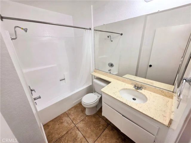 1800 E Old Ranch 174, Colton, CA 92324
