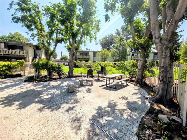 1800 E Old Ranch 174, Colton, CA 92324