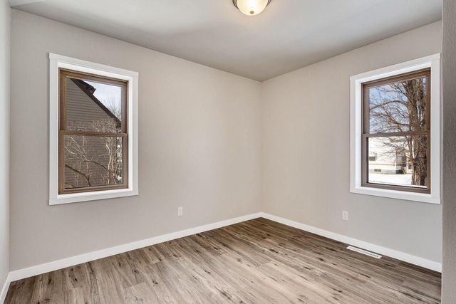 907 Wilson STREET, Onalaska, WI 54650