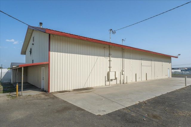 1927 S Garfield Rd, Airway Heights, WA 99001