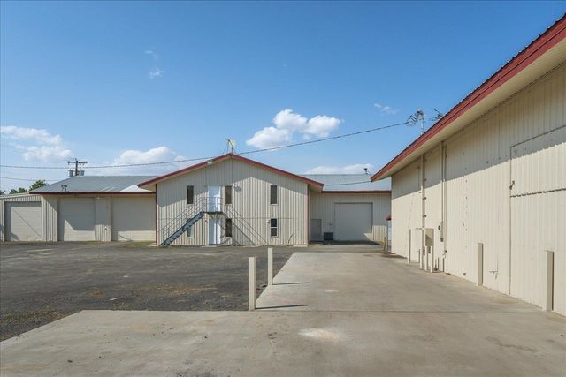 1927 S Garfield Rd, Airway Heights, WA 99001