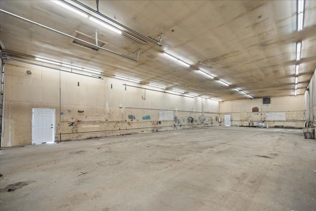 1927 S Garfield Rd, Airway Heights, WA 99001