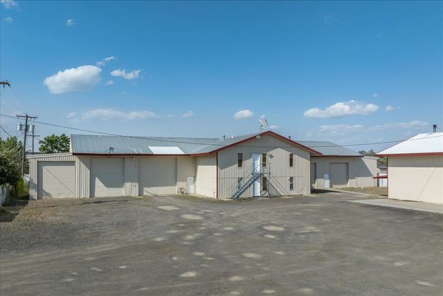 1927 S Garfield Rd, Airway Heights, WA 99001