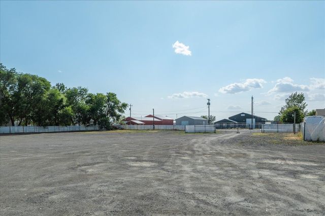 1927 S Garfield Rd, Airway Heights, WA 99001